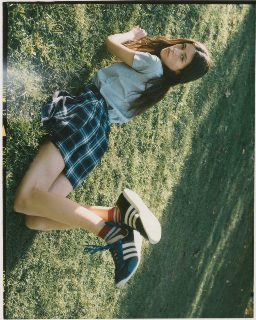 Mahalia-handprint-ford-models-paris